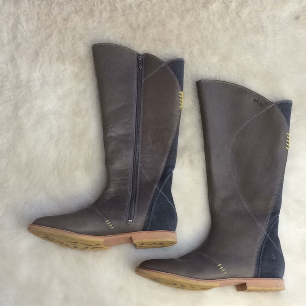Anhu Leather Boots